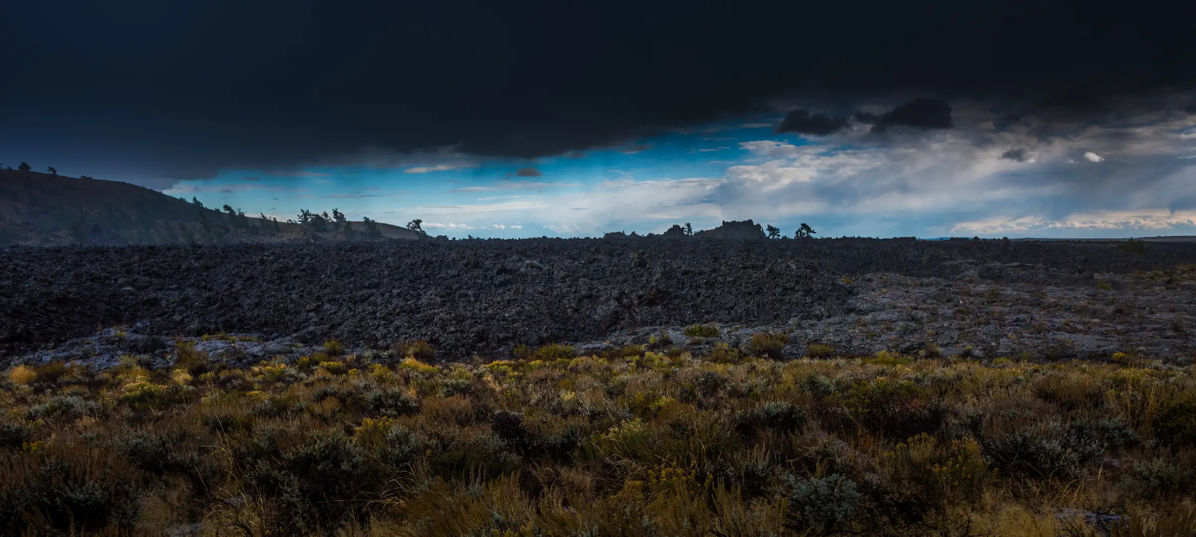 big-cinder-butte-craters-of-the-moon-panorama-2023-11-27-04-54-04-utc_result-after.webp